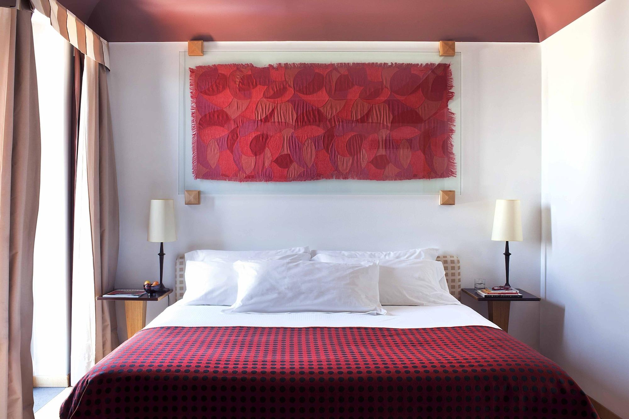 Plaza Opera Hotel 4*