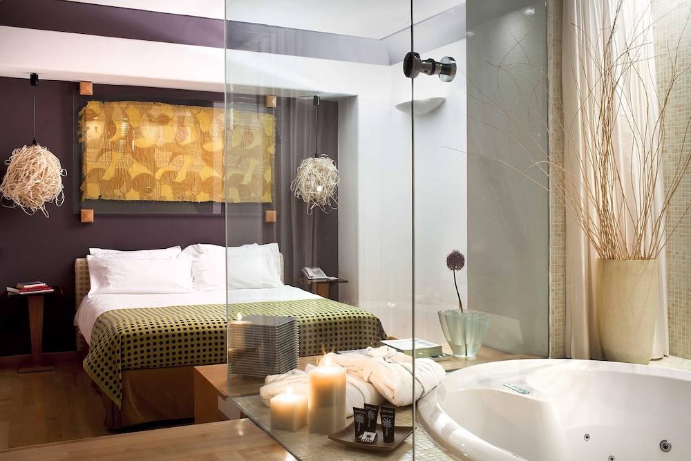 Hotel Plaza Opera 4*