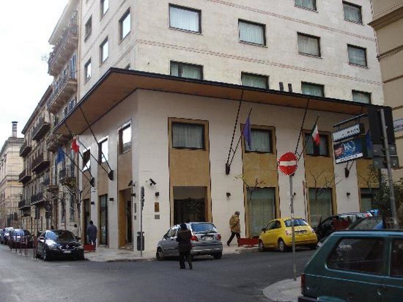 Plaza Opera Palermo